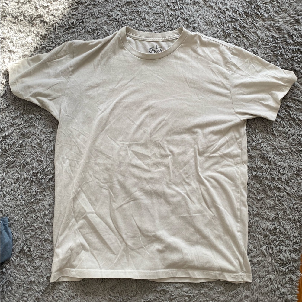 Fresh Clean Tees Sand T-Shirt Size Large